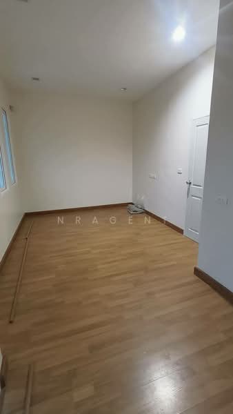 Golden Town 2 Ladprao-Kaset Nawamin, Bangkok, Soi Nawamin 42 Yak 27, Khlong Kum, Bueng Kum, Bangkok, 4 Bedrooms, 113 sqm, Townhouse For Sale, by NRagent, 500185215 - DDproperty.com