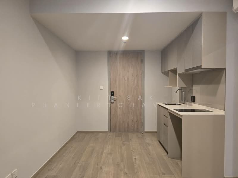 THE CROWN Residences : เดอะ คราวน์ เรสซิเดนท์เซส, กรุงเทพ, พระราม 4, ทุ่งมหาเมฆ, สาทร, กรุงเทพ, 35 ตร.ม., คอนโด ขาย, โดย Kittisak Phanlertchavarit, 500185217 - DDproperty.com