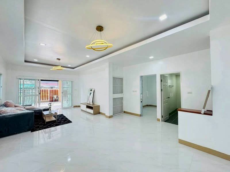 หมู่บ้านบัวทอง 4, Nonthaburi, Phimonrat, Bang Bua Thong, Nonthaburi, 4 Bedrooms, 264 sqm, Single Detached House For Sale, by สรภพ ยอดไชย (สีฝุ่น), 500185227 - DDproperty.com