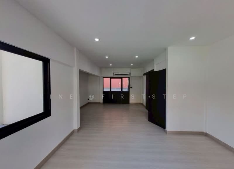 บ้านเดี่ยว 2 ชั้น ซอยพัฒนาการ 12 ใกล้ เอกมัย-ทองหล่อ ใกล้ MRT พัฒนาการ, กรุงเทพ, สวนหลวง, สวนหลวง, กรุงเทพ, 250 ตร.ม., สำนักงาน ให้เช่า, โดย LINE @firststep, 500185234 - DDproperty.com