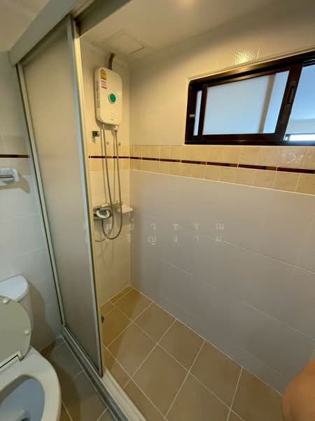 Lumpini Place Ratchada-Thapra, Bangkok, 18 Ratchadaphisek Road, Bukkalo, Thon Buri, Bangkok, 1 Bedroom, 36 sqm, Condo For Sale, by Tippawan Charoengam, 500185237 - DDproperty.com