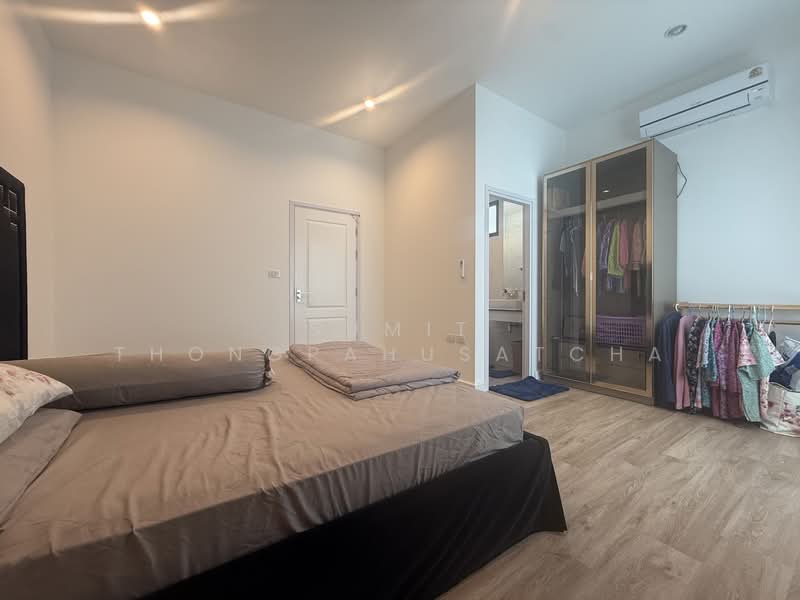 Sivarom Hyde Sathorn - Bangkae, Bangkok, 119 Lak Song Subdistrict, Lak Song, Bang Khae, Bangkok, 4 Bedrooms, 362 sqm, Single Detached House For Sale, by Sumit Thongpahusatcha, 500185241 - DDproperty.com