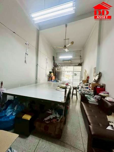 ขายอาคารพานิชย์ 4 ชั้นครึ่ง สุขุมวิท 101/1 ใกล้ BTS ปุณวิถี, Bangkok, Bang Chak, Phra Khanong, Bangkok, , 68 sqm, Shophouse For Sale, by DD Asset (Thailand) Co.,Ltd, 500185257 - DDproperty.com