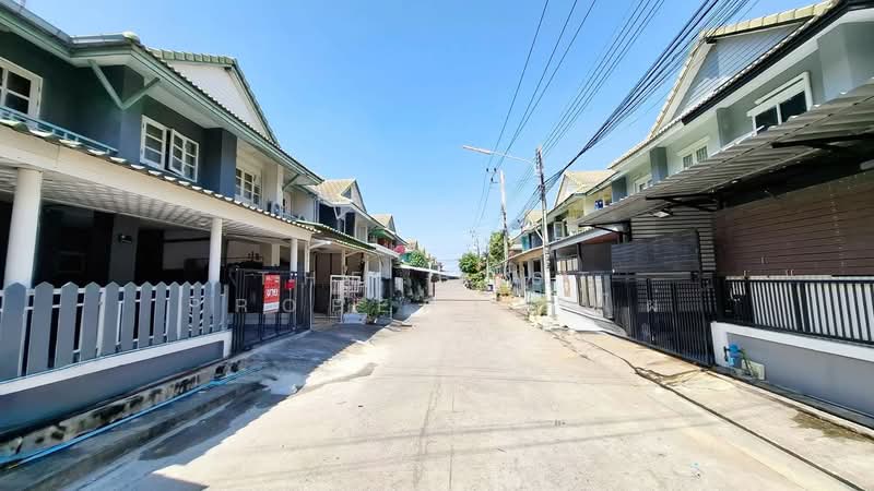 Baan Pruksa B Rangsit - Klong 3 : บ้านพฤกษา บี รังสิต-คลอง 3, ปทุมธานี, ถนนเลียบคลองสาม, คลองสาม, คลองหลวง, ปทุมธานี, 100 ตร.ม., ทาวน์เฮ้าส์ ขาย, โดย The Best Property ไผ่, 500185267 - DDproperty.com