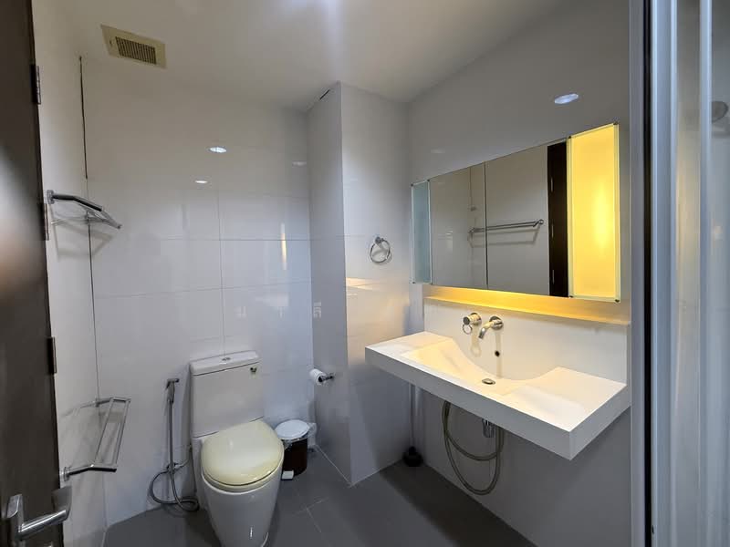 Rhythm Ratchada, Bangkok, 558 Ratchadaphisek Road, Samsen Nok, Huai Khwang, Bangkok, 1 Bedroom, 46 sqm, Condo For Sale, by มาลี สุธน, 500185275 - DDproperty.com