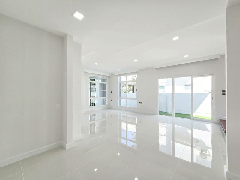 Mantana Ratchaphruek-Maha Chesadabodindranusorn Bridge, Nonthaburi, Nonthaburi 1 Road, Bang Krang, Muang Nonthaburi, Nonthaburi, 4 Bedrooms, 185 sqm, Single Detached House For Sale, by Chantat Raoprachong, 500185279 - DDproperty.com