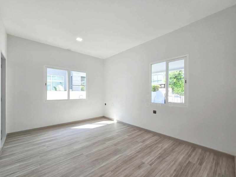 Mantana Ratchaphruek-Maha Chesadabodindranusorn Bridge, Nonthaburi, Nonthaburi 1 Road, Bang Krang, Muang Nonthaburi, Nonthaburi, 4 Bedrooms, 185 sqm, Single Detached House For Sale, by Chantat Raoprachong, 500185279 - DDproperty.com