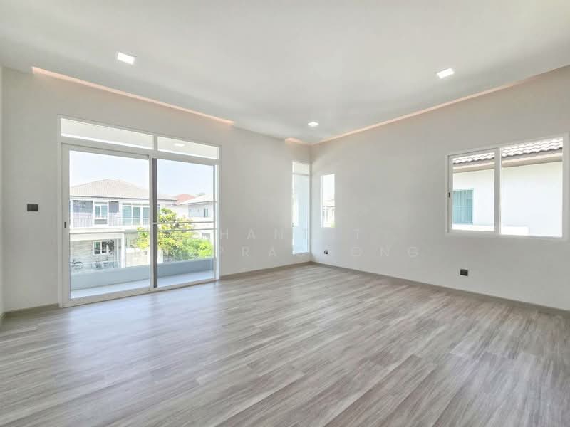 Mantana Ratchaphruek-Maha Chesadabodindranusorn Bridge : มัณฑนา ราชพฤกษ์-สะพานมหาเจษฎาบดินทร์ฯ, นนทบุรี, ถนนนนทบุรี 1 ต.บางกร่าง อ.เมืองนนทบุรี จ.นนทบุรี, บางกร่าง, เมืองนนทบุรี, นนทบุรี, 185 ตร.ม., บ้านเดี่ยว ขาย, โดย Chantat Raoprachong, 500185279 - DDproperty.com