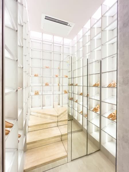 Sonle Residences, Bangkok, Wong Sawang, Bang Sue, Bangkok, 5 Bedrooms, 1,365 sqm, Single Detached House For Sale, by Jomchanok Aswavibul, 500185289 - DDproperty.com