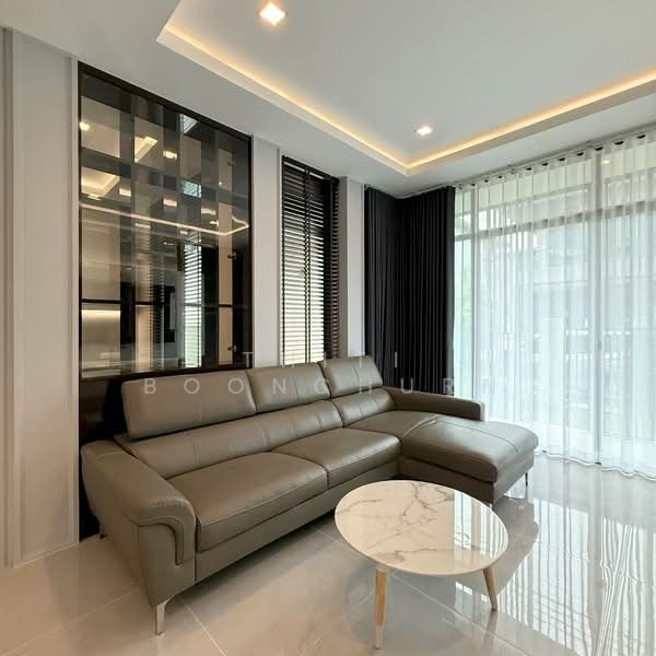 Bangkok Boulevard Srinakarin-Bangna, Samut Prakan, Nam Daeng-Bang Phli Road, Bang Kaeo, Bang Plee, Samut Prakan, 3 Bedrooms, 300 sqm, Single Detached House For Rent, by Thiti Boonchurn, 500185298 - DDproperty.com