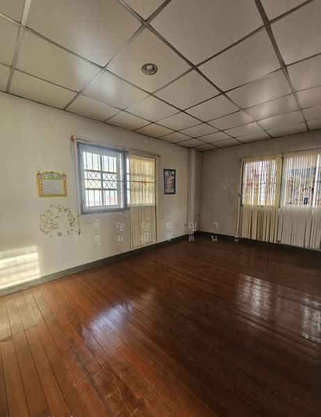 Pin Charoen 4 Village, Bangkok, นาวงประชาพัฒนา 17, Si Khan, Don Mueang, Bangkok, 3 Bedrooms, 140 sqm, Semi-Detached House (Twin House) For Sale, by ชัญญ์ชญา วสุมณีรัตนะ, 500185334 - DDproperty.com