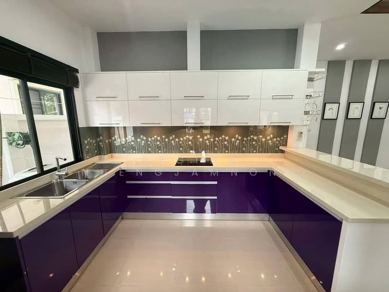 Baan Dusit Pattaya View, Chon Buri (Pattaya), Huai Yai, Bang Lamung (Pattaya), Chon Buri (Pattaya), 2 Bedrooms, 160 sqm, Single Detached House For Sale, by Regina Nuengjamnong, 500185354 - DDproperty.com