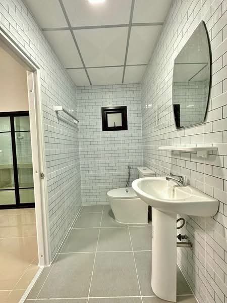 Baan Buathong 4, Nonthaburi, Ban Kluay-Sai Noi Road, Phimonrat, Bang Bua Thong, Nonthaburi, 2 Bedrooms, 96 sqm, Townhouse For Sale, by Naravit Prajuabsuk, 500185375 - DDproperty.com