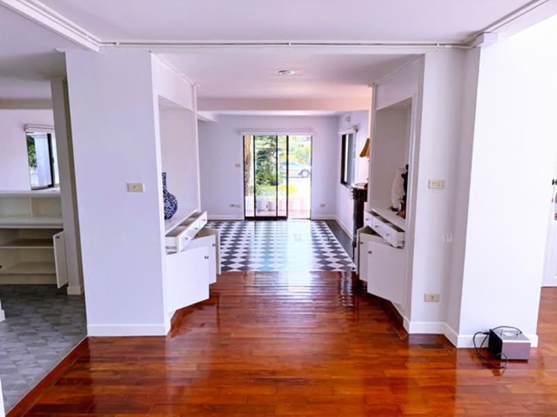 ไม่พบโครงการ, Bangkok, โรงพยาบาลสินแพทย์ รามอินทรา 3 กม., Ram Inthra, Khan Na Yao, Bangkok, 4 Bedrooms, 1,200 sqm, Single Detached House For Rent, by ณัฐพงศ์ สุนทรอรุณ, 500185410 - DDproperty.com