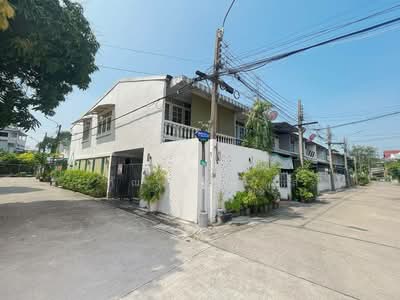 ขาย - ขาย ทาวน์เฮ้าส์ หลังมุม ซอย ติวานนท์ 1 นนทบุรี, นนทบุรี
