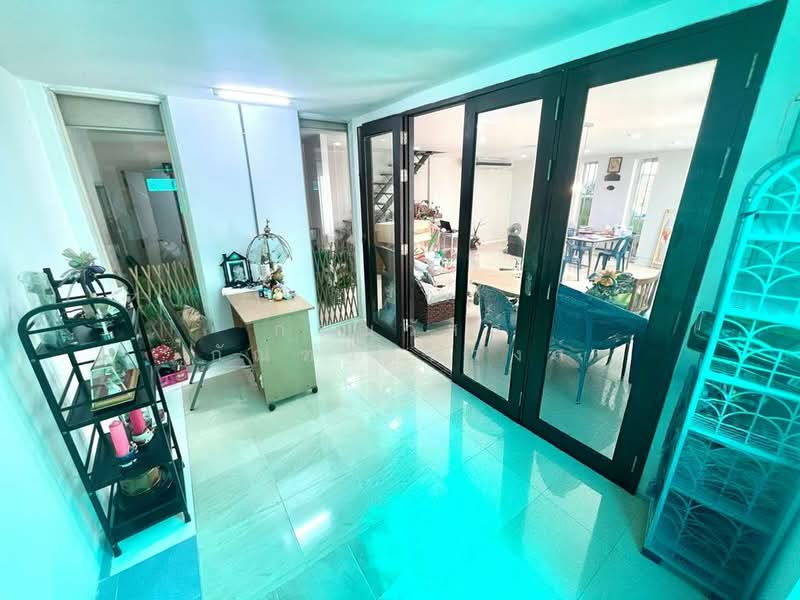 ขาย ทาวน์เฮ้าส์ หลังมุม ซอย ติวานนท์ 1 นนทบุรี, Nonthaburi, Bang Phai, Muang Nonthaburi, Nonthaburi, 4 Bedrooms, 90 sqm, Townhouse For Sale, by กรณวัสส์ กัณฑวัสส์วงส์, 500185429 - DDproperty.com