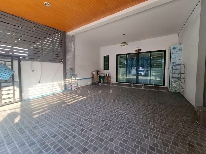 บ้านอิงทาวน์ ถนนติวานนท์ ตำบลบ้านใหม่ อำเภอเมืองปทุมธานี จังหวัดปทุมธานี, ปทุมธานี, บ้านใหม่, เมืองปทุมธานี, ปทุมธานี, 82 ตร.ม., ทาวน์เฮ้าส์ ขาย, โดย ภัทรนัน อิศรางกูร ณ อยุธยา, 500185430 - DDproperty.com