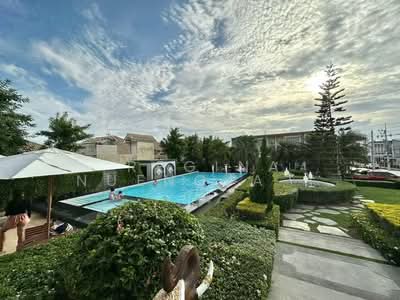 ขาย - โกล์เด้น ทาวน์ ทาวน์โฮม, ชลบุรี