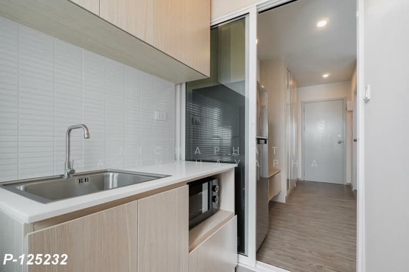 Regent Home Bangna, Bangkok, Sanphawut Road, Bang Na Tai, Bang Na, Bangkok, 1 Bedroom, 28 sqm, Condo For Rent, by Nichaphat Sakunchayapha, 500185449 - DDproperty.com