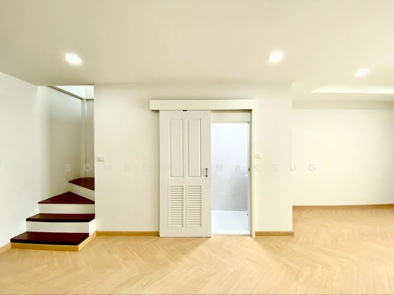 บางเขน​, Bangkok, Tha Rang, Bang Khen, Bangkok, 2 Bedrooms, 120 sqm, Townhouse For Sale, by Somboon Naksug, 500185492 - DDproperty.com