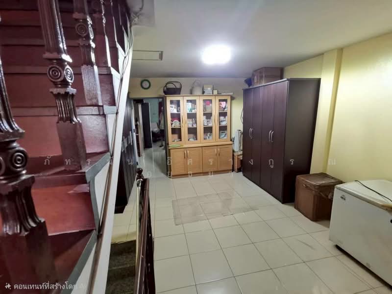 อาคารพาณิชย์ 3 ชั้น หมู่บ้านเคซีรามอินทรา 1 ซอยหทัยราษฎร์ 39 ถนนรามอินทรา แขวงสามวาตะวันตก เขตคลองสา, กรุงเทพ, รามอินทรา, สามวาตะวันตก, คลองสามวา, กรุงเทพ, 64 ตร.ม., ตึกแถว-อาคารพาณิชย์ ขาย, โดย ภัทรนัน อิศรางกูร ณ อยุธยา, 500185496 - DDproperty.com