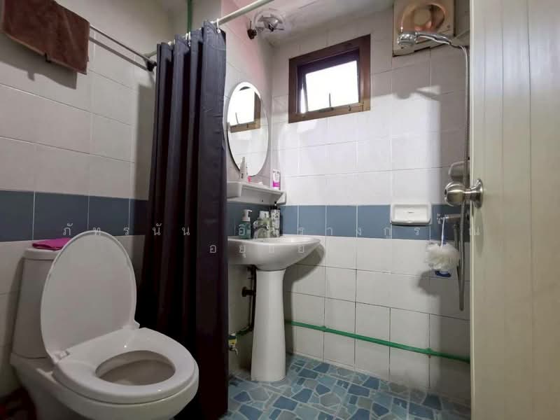 อาคารพาณิชย์ 3 ชั้น หมู่บ้านเคซีรามอินทรา 1 ซอยหทัยราษฎร์ 39 ถนนรามอินทรา แขวงสามวาตะวันตก เขตคลองสา, กรุงเทพ, รามอินทรา, สามวาตะวันตก, คลองสามวา, กรุงเทพ, 64 ตร.ม., ตึกแถว-อาคารพาณิชย์ ขาย, โดย ภัทรนัน อิศรางกูร ณ อยุธยา, 500185496 - DDproperty.com