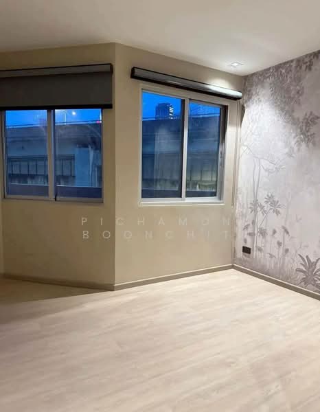 Witthayu Complex, Bangkok, 1673 New Petchaburi Road, Makkasan, Ratchathewi, Bangkok, 2 Bedrooms, 93 sqm, Condo For Sale, by Pichamon Boonchit, 500185519 - DDproperty.com