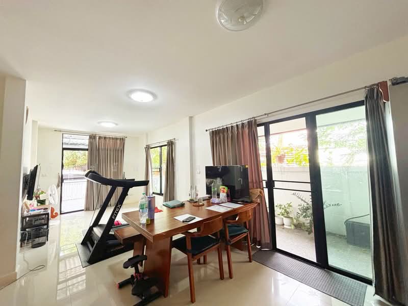 The Villa Ramindra-Wongwaen, Bangkok, Soi Khubon 27 Yeak 10, Tha Rang, Bang Khen, Bangkok, 4 Bedrooms, 115 sqm, Townhouse For Sale, by ภัทรนัน อิศรางกูร ณ อยุธยา, 500185531 - DDproperty.com