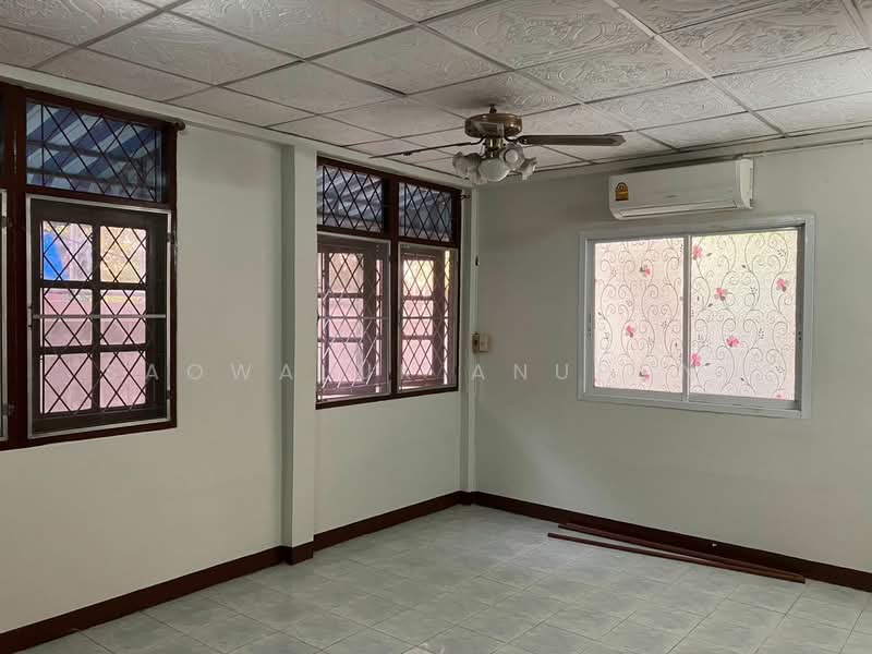 บ้านเดี่ยว 2 ชั้น ประชาอุทิศ 75, กรุงเทพ, ทุ่งครุ, ทุ่งครุ, กรุงเทพ, 150 ตร.ม., บ้านเดี่ยว ขาย, โดย Saowaluk Anupong, 500185550 - DDproperty.com