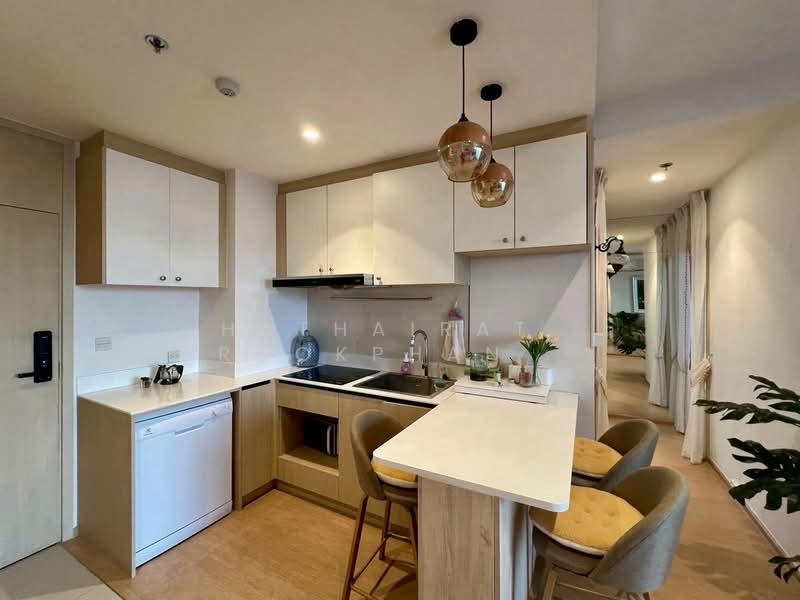 Maru Ekkamai 2, Bangkok, 70-5 Sukhumvit 63 Road, Phra Kanong Nua, Watthana, Bangkok, 2 Bedrooms, 61 sqm, Condo For Rent, by Hathairat Rookphan , 500185563 - DDproperty.com