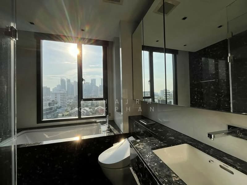 BEATNIQ Sukhumvit 32, Bangkok, Soi Sukhumvit 32, Sukhumvit Road, Khong Tan, Khlong Toei, Bangkok, 2 Bedrooms, 83 sqm, Condo For Rent, by Hathairat  Rookphan  , 500185576 - DDproperty.com