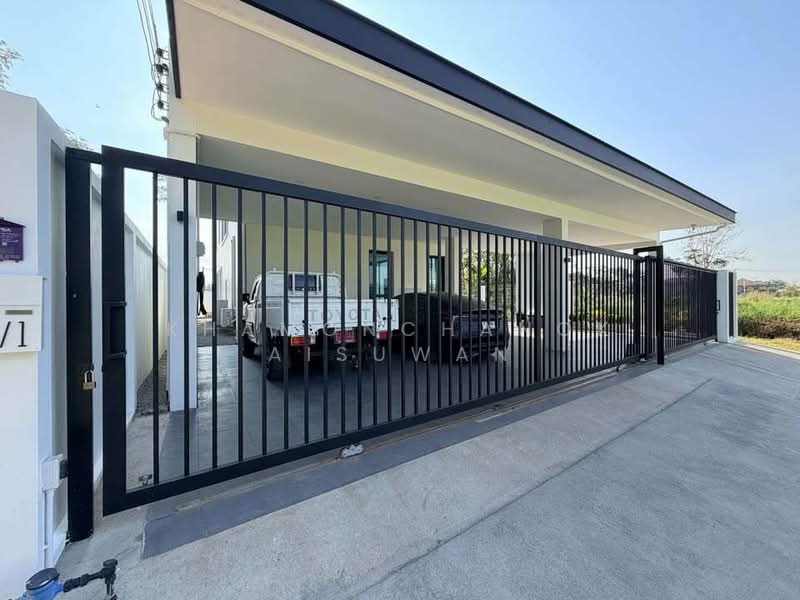 Baan Wang Tan, Chiang Mai, Mae Hia, Muang Chiang Mai, Chiang Mai, 4 Bedrooms, 354 sqm, Single Detached House For Sale, by Khamonchanok Aisuwan, 500185582 - DDproperty.com