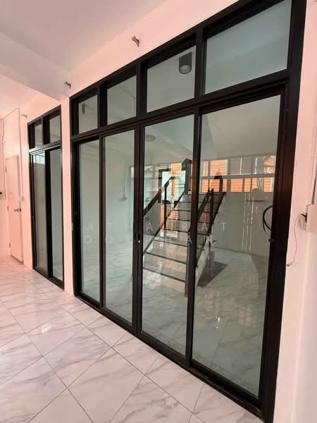 บ้าน 3-ห้องนอน, กรุงเทพ, บ้านช่างหล่อ, บางกอกน้อย, กรุงเทพ, 120 ตร.ม., บ้านเดี่ยว ขาย, โดย Hathairat  Rookphan  , 500185587 - DDproperty.com