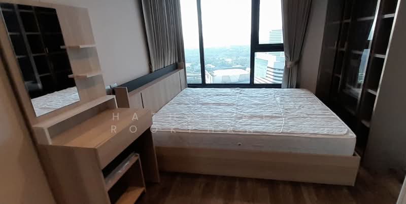 Life Ladprao Valley, Bangkok, Phaholyothin Road, Jom Phon, Chatuchak, Bangkok, 2 Bedrooms, 35 sqm, Condo For Rent, by Hathairat Rookphan , 500185595 - DDproperty.com