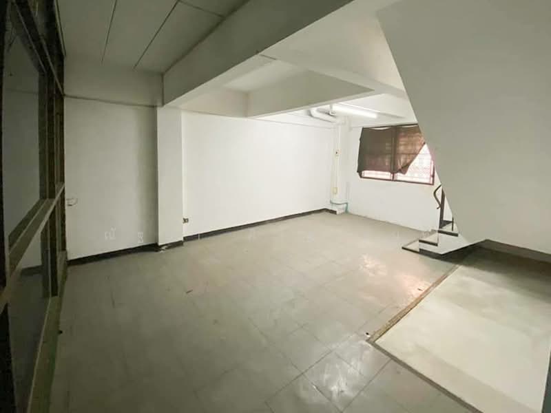 หมู่บ้าน สินธร แฮปปี้แลนด์, Bangkok, Khlong Chan, Bang Kapi, Bangkok, , 144 sqm, Shophouse For Sale, by ณัฐยา ศิริฐานนท์, 500185599 - DDproperty.com