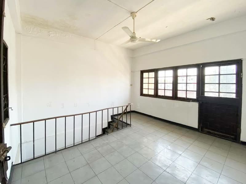 หมู่บ้าน สินธร แฮปปี้แลนด์, Bangkok, Khlong Chan, Bang Kapi, Bangkok, , 144 sqm, Shophouse For Sale, by ณัฐยา ศิริฐานนท์, 500185599 - DDproperty.com