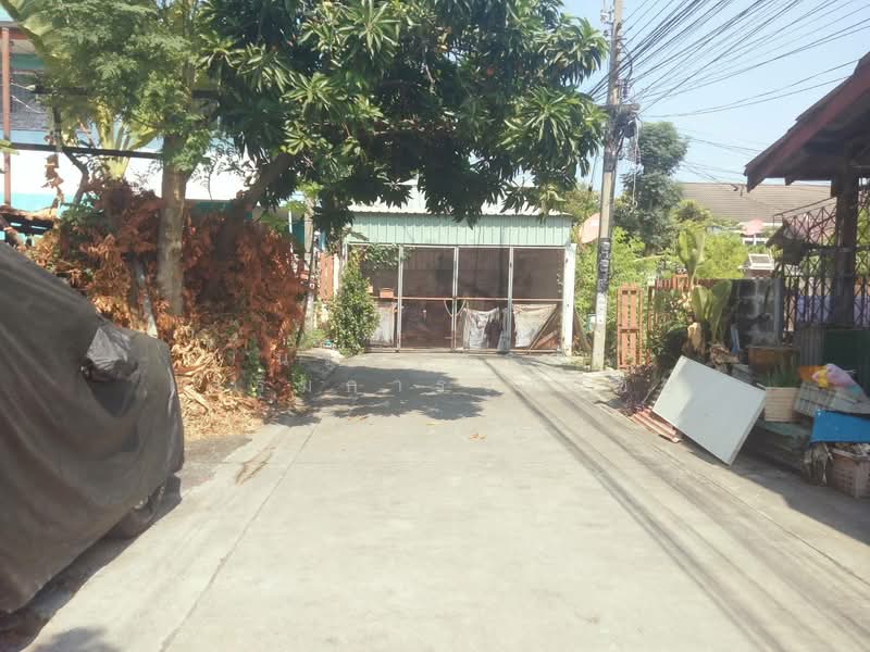 ขายที่ดิน 4ไร่ 3งาน 22ตร.ว ที่ดินแปลงสวย ซ.เรวดี24 ใกล้รถไฟฟ้าBTS/MRT ใกล้ ร.ร อนุบาลเรวดี, Nonthaburi, Talat Kwan, Muang Nonthaburi, Nonthaburi, , 7,688 sqm, Land For Sale, by นรรฐภรณ์ เสริมการวานิชย์, 500185603 - DDproperty.com