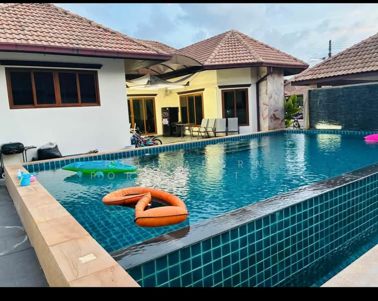 Srisuk Villa Pattaya : ศรีสุข วิลล่า, ชลบุรี, หนองปรือ, บางละมุง, ชลบุรี, 200 ตร.ม., วิลล่า ขาย, โดย Pitiyaporn Pornkhuntod, 500185621 - DDproperty.com