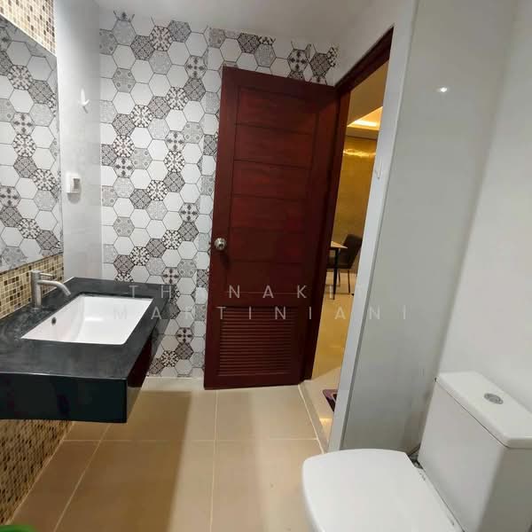 Paradise Park Jomtien, Chon Buri (Pattaya), Nong Pru, Bang Lamung (Pattaya), Chon Buri (Pattaya), 1 Bedroom, 35 sqm, Condo For Sale, by Thanakit  Martiniani, 500185692 - DDproperty.com