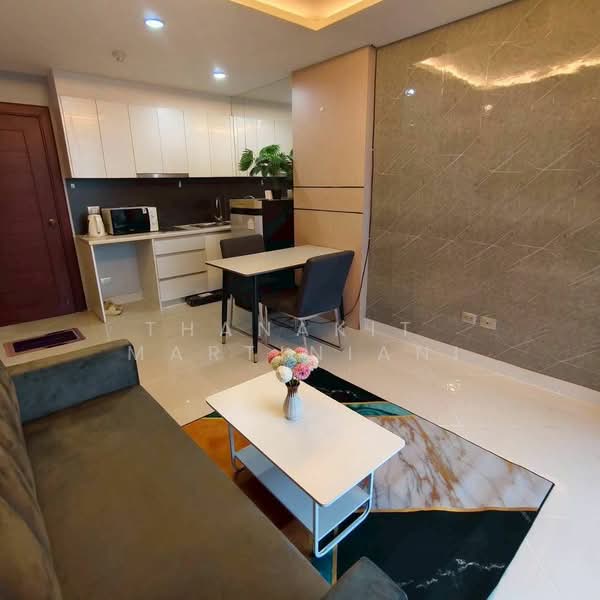 Paradise Park Jomtien, Chon Buri (Pattaya), Nong Pru, Bang Lamung (Pattaya), Chon Buri (Pattaya), 1 Bedroom, 35 sqm, Condo For Sale, by Thanakit  Martiniani, 500185692 - DDproperty.com