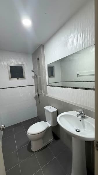 Life @ Banglamung, Chon Buri (Pattaya), Sukhumvit Road, Bang Lamung, Bang Lamung (Pattaya), Chon Buri (Pattaya), 4 Bedrooms, 325 sqm, Single Detached House For Sale, by Thanakit  Martiniani, 500185710 - DDproperty.com