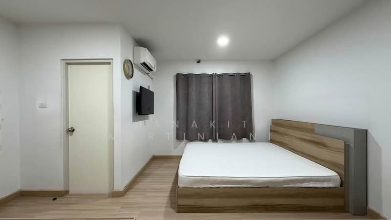 Life @ Banglamung, Chon Buri (Pattaya), Sukhumvit Road, Bang Lamung, Bang Lamung (Pattaya), Chon Buri (Pattaya), 4 Bedrooms, 325 sqm, Single Detached House For Sale, by Thanakit  Martiniani, 500185710 - DDproperty.com