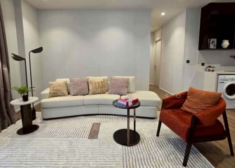 Muniq Langsuan, Bangkok, Soi Tonson, Lumphini, Pathum Wan, Bangkok, 2 Bedrooms, 86 sqm, Condo For Rent, by Adisorn Eamso, 500185720 - DDproperty.com