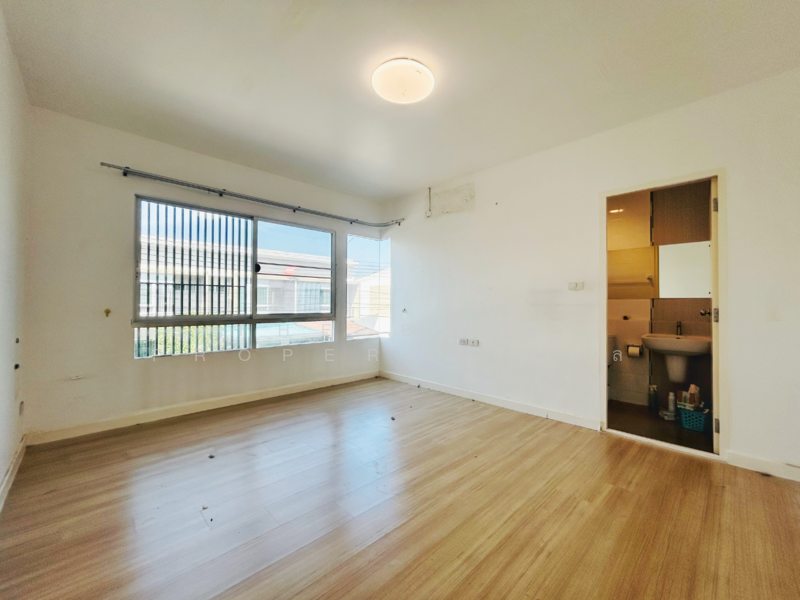 Indy Prachauthit 90, Samut Prakan, Soi Pracha Uthit 90, Pracha Uthit Road, Nai Khlong Bang Pla Kot, Phra Samut Jadee, Samut Prakan, 2 Bedrooms, 100 sqm, Townhouse For Sale, by The Best Property เปิ้ล, 500185727 - DDproperty.com