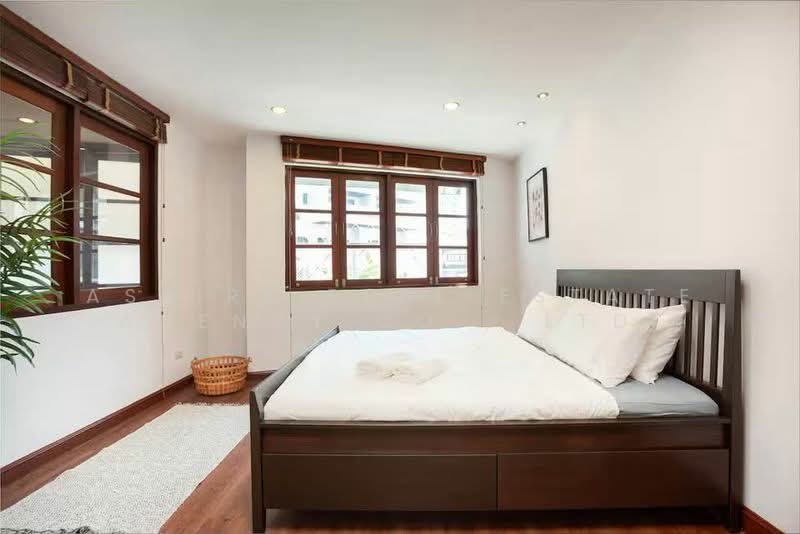 Townhouse in Sukhumvit 39, Phromphong, Bangkok, Khlong Tan Nua, Watthana, Bangkok, 4 Bedrooms, 440 sqm, Townhouse For Sale, by Aspire Real Estate Agency Co., Ltd., 500185742 - DDproperty.com