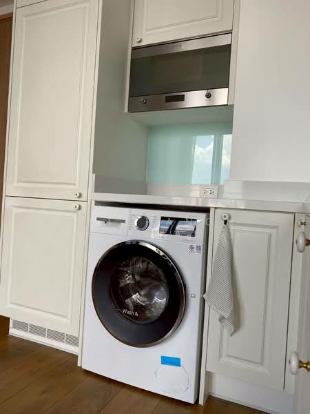 Noble BE33, Bangkok, 19 Soi Sukhumvit 33, Khlong Tan Nua, Watthana, Bangkok, 2 Bedrooms, 70 sqm, Condo For Rent, by Ratchanon Songthammakul, 500185749 - DDproperty.com