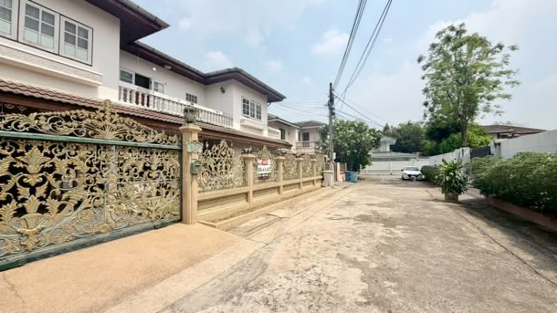 บ้านเดี่ยว พิบูลย์ จรัญสนิทวงศ์ 35 ใกล้ MRT แยกไฟฉาย, กรุงเทพ, พรานนก-กาญจนาภิเษก, บางพรม, ตลิ่งชัน, กรุงเทพ, 400 ตร.ม., บ้านเดี่ยว ขาย, โดย คุณ พิมพ์สิริ ( ทราย ), 500185752 - DDproperty.com