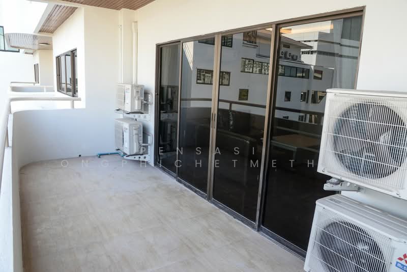 M Towers : เอ็ม ทาวเวอร์, กรุงเทพ, ซอยสุขุมวิท 35, คลองตันเหนือ, วัฒนา, กรุงเทพ, 150 ตร.ม., อพาร์ทเมนท์ ให้เช่า, โดย Pensasi Ongphichetmetha, 500185803 - DDproperty.com