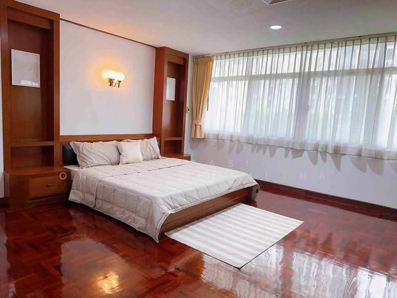 Homhual Mansion, Bangkok, 104 Soi Sukhumvit 49, Khlong Tan Nua, Watthana, Bangkok, 3 Bedrooms, 200 sqm, Apartment For Rent, by Pensasi Ongphichetmetha, 500185812 - DDproperty.com