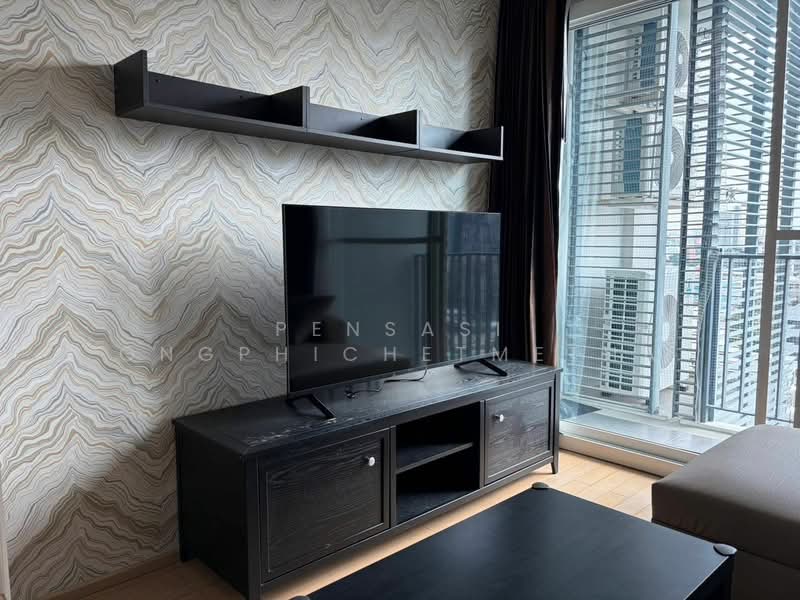 Siri At Sukhumvit, Bangkok, 902 Sukhumvit Road, Phra Kanong, Khlong Toei, Bangkok, 2 Bedrooms, 75 sqm, Condo For Rent, by Pensasi Ongphichetmetha, 500185838 - DDproperty.com